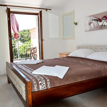 Apartments Minja S Petrovac Exterior photo